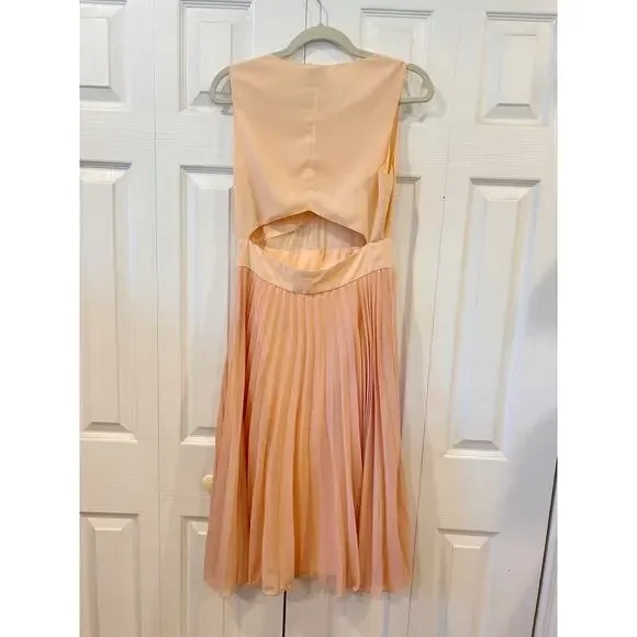 ASOS Pleaded Dress Peach Size 6 (US) - Picture 4 of 8